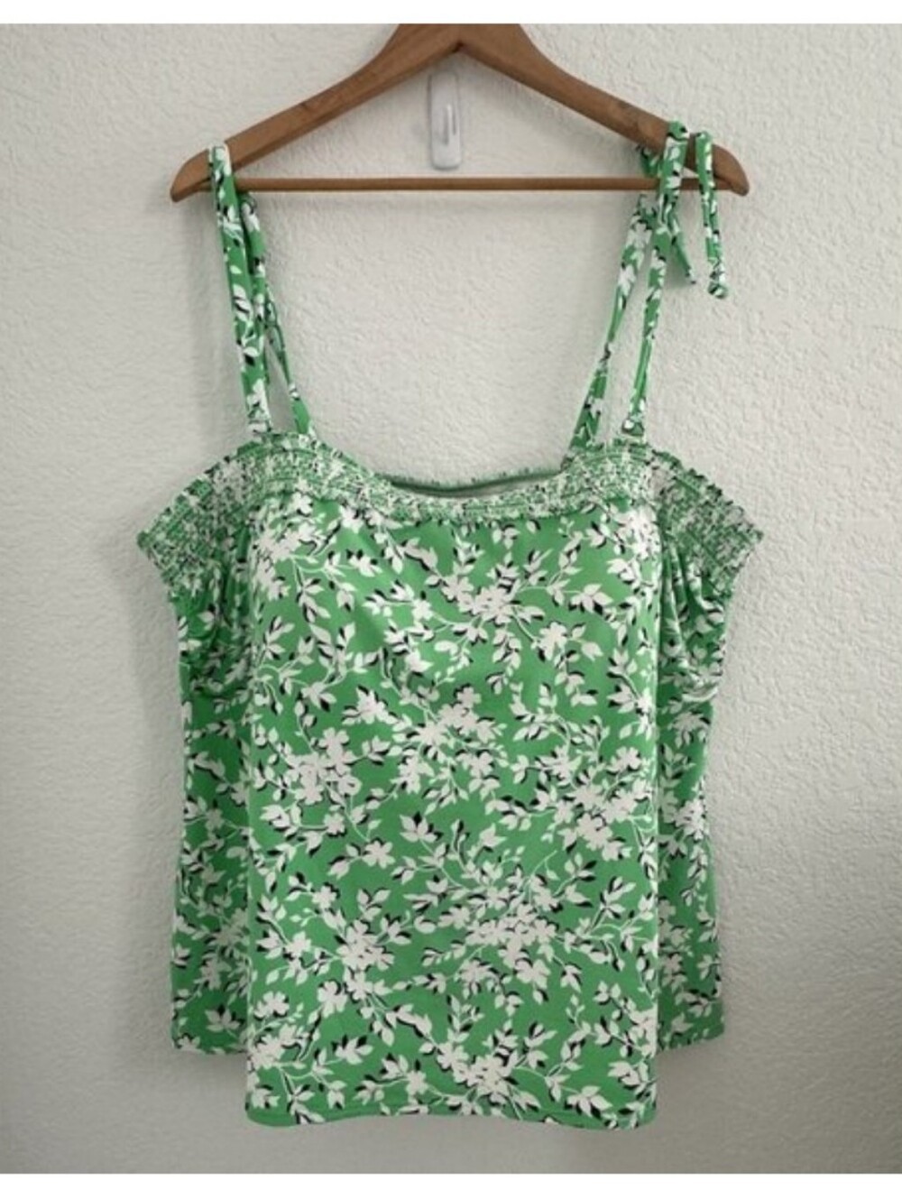 Draper James x Lands' End Smocked Tankini Top Women's Sz 8 Swim Summer Pool EUC